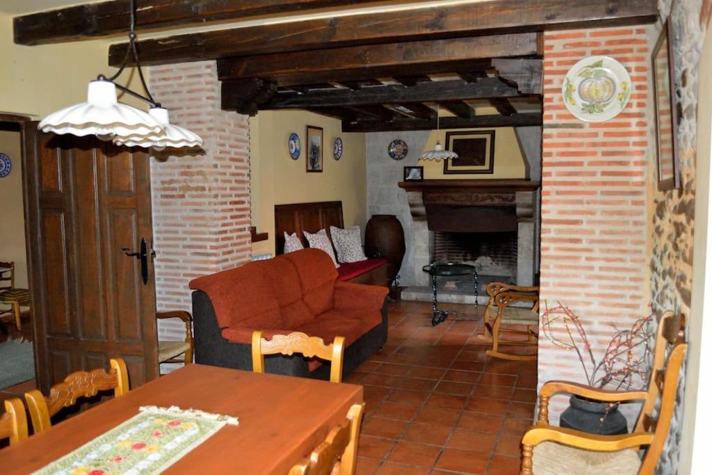 Granja De Cantarinas Ciudad-Rodrigo Esterno foto
